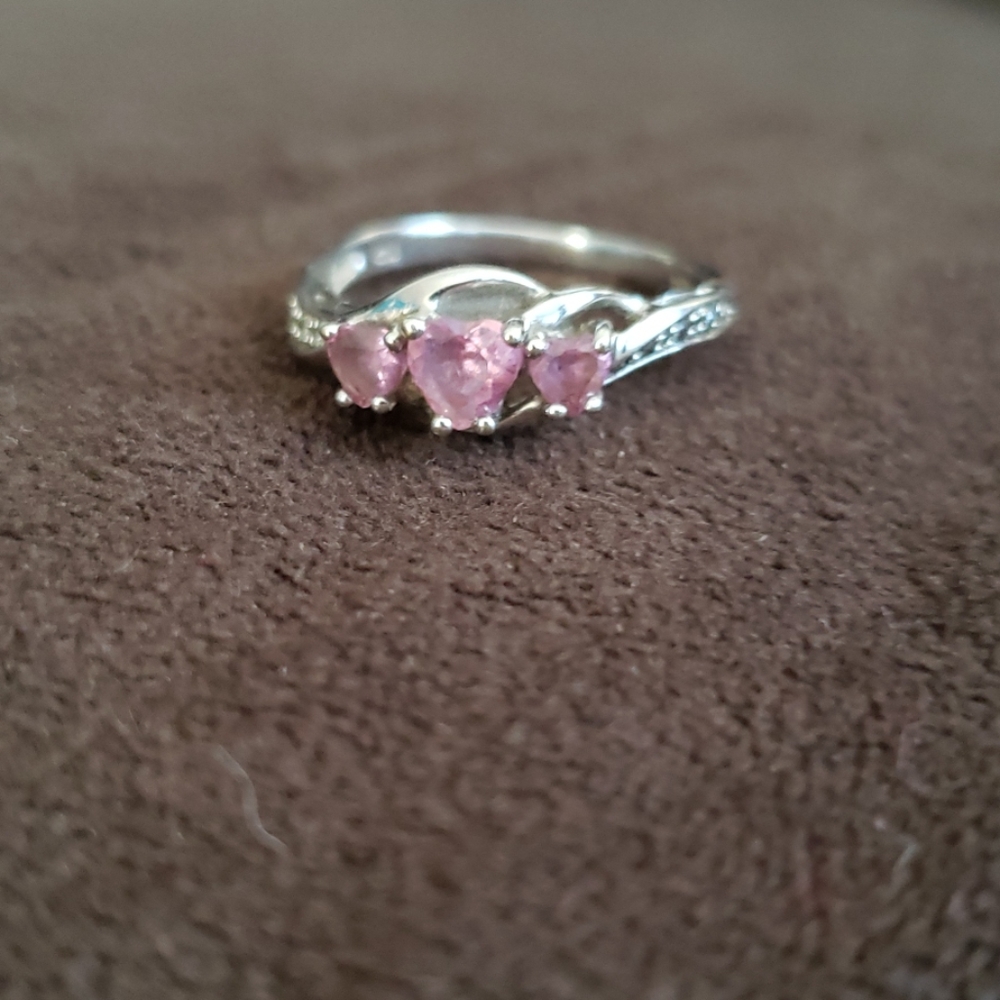10k white gold promise ring.
